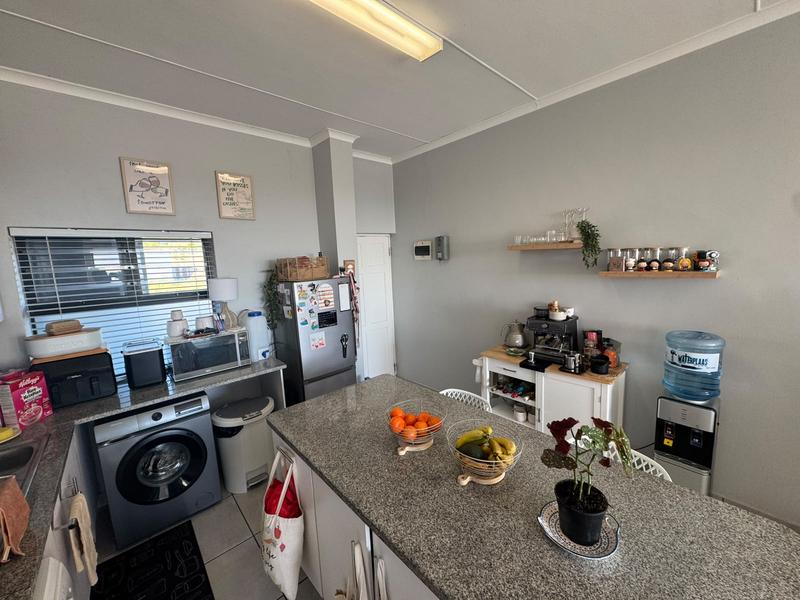 2 Bedroom Property for Sale in Island View Western Cape